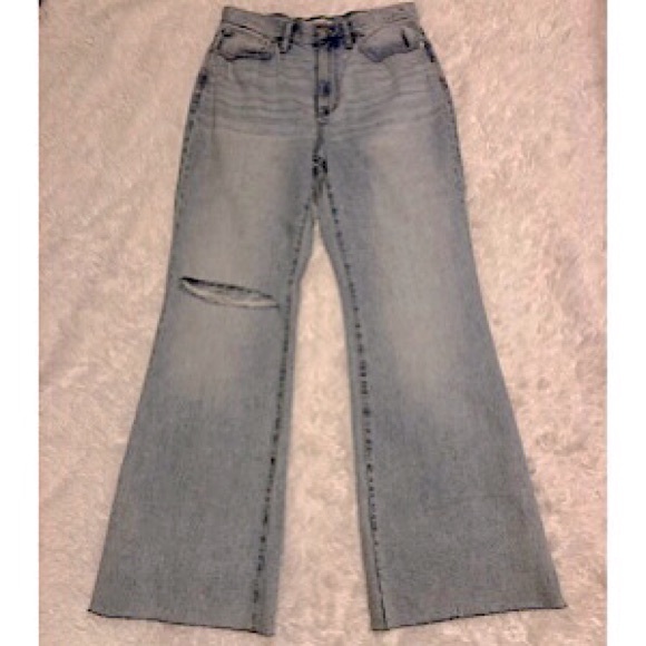 “NEW” Madewell Baggy Flare Jean *Knee Slit Edition - Picture 5 of 9